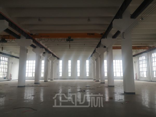 厂房正门图