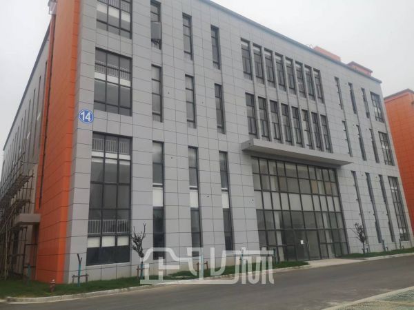 厂房正门图