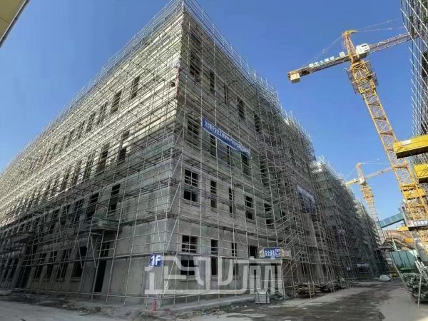 厂房正门图