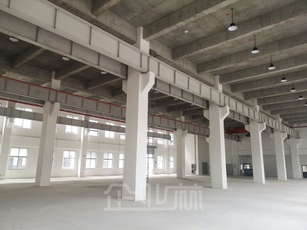 厂房正门图