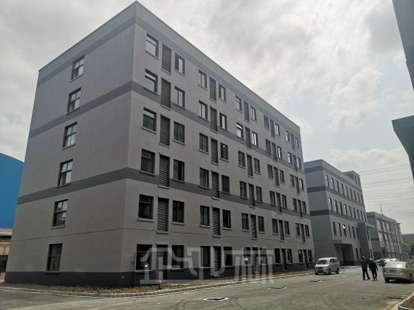 厂房正门图