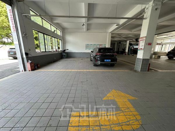 厂房内饰图