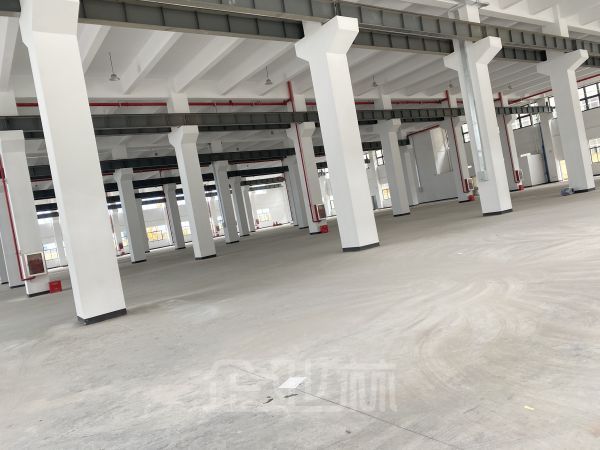 厂房正门图