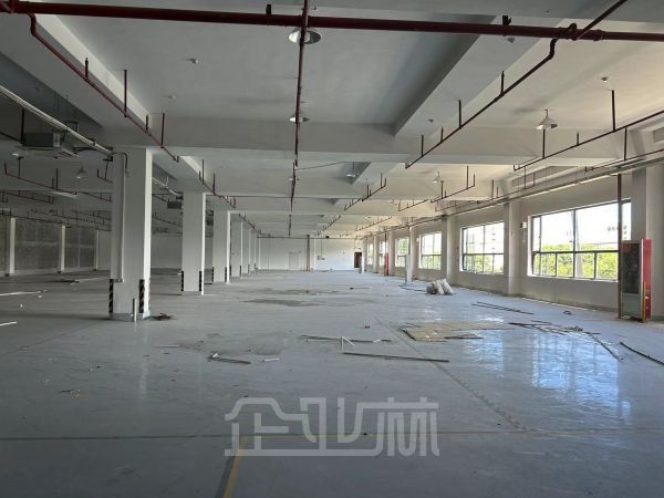 厂房正门图