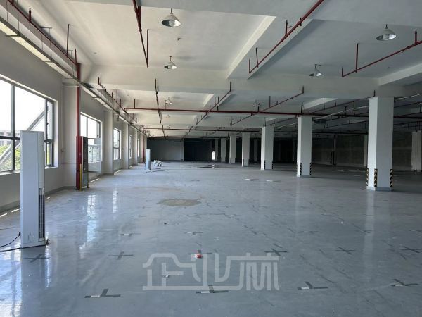 厂房正门图