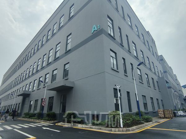 厂房正门图