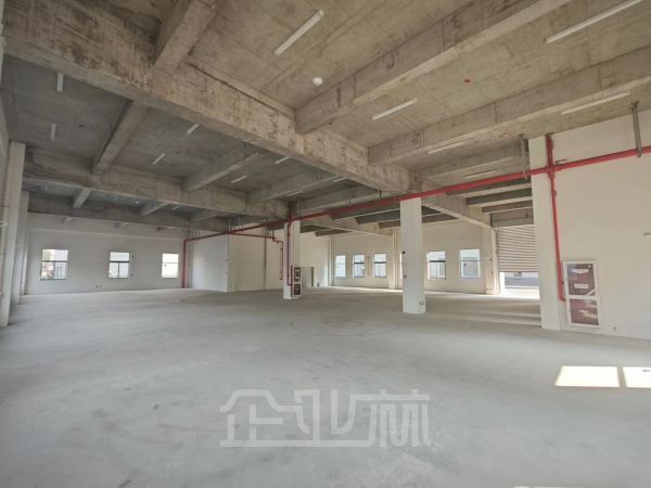 厂房正门图