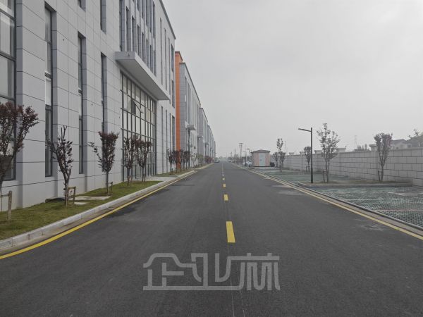 厂房正门图