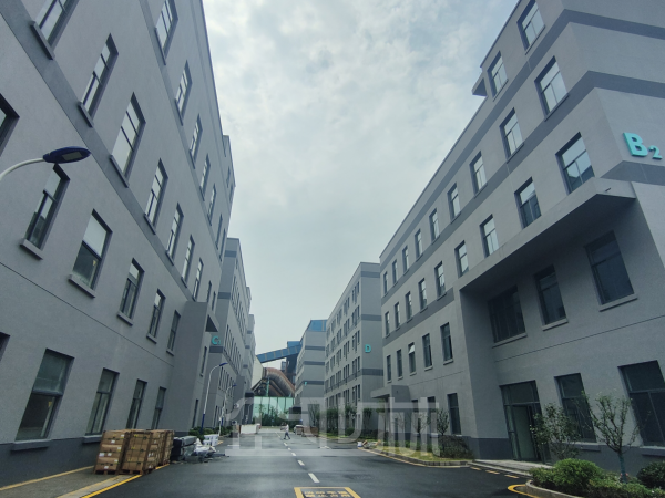 厂房正门图