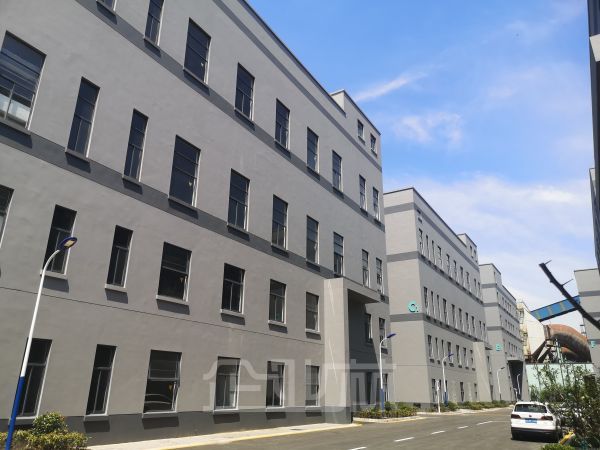 厂房正门图
