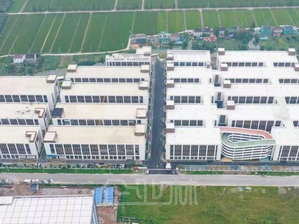 厂房正门图
