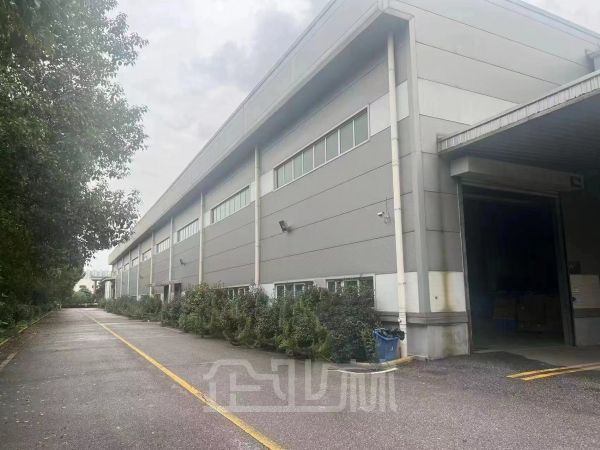 厂房正门图