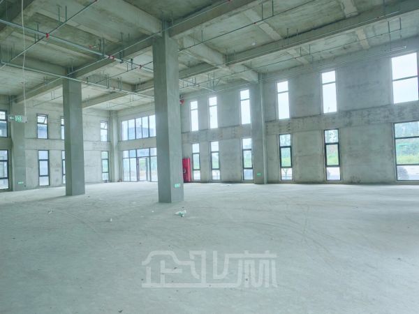 厂房正门图