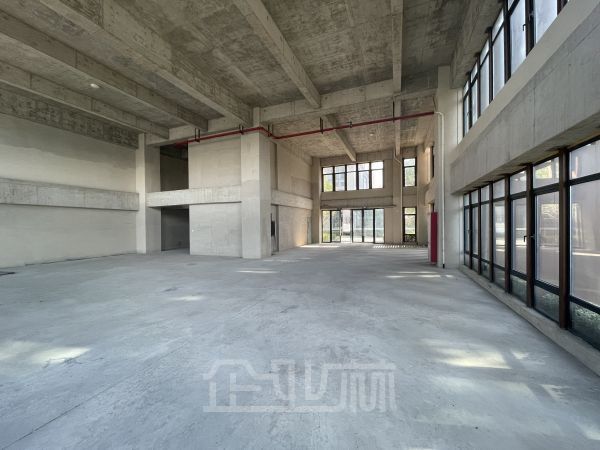 厂房正门图