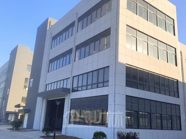 厂房正门图