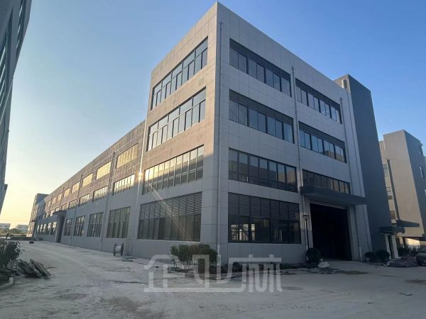 厂房正门图