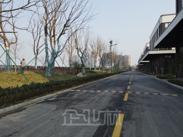 厂房正门图