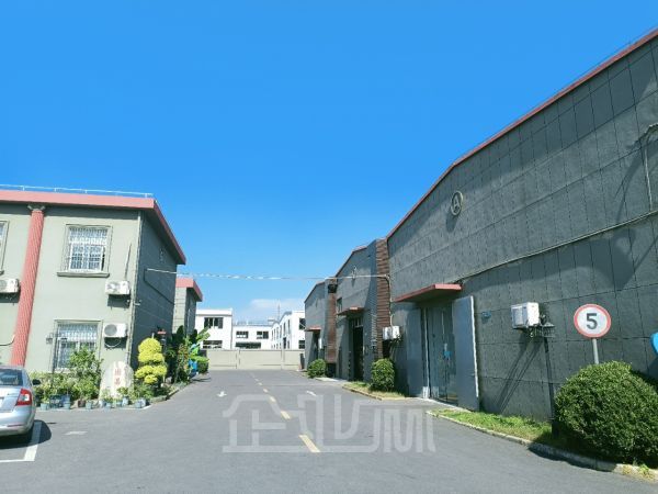 厂房内饰图
