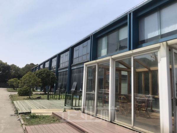 厂房正门图