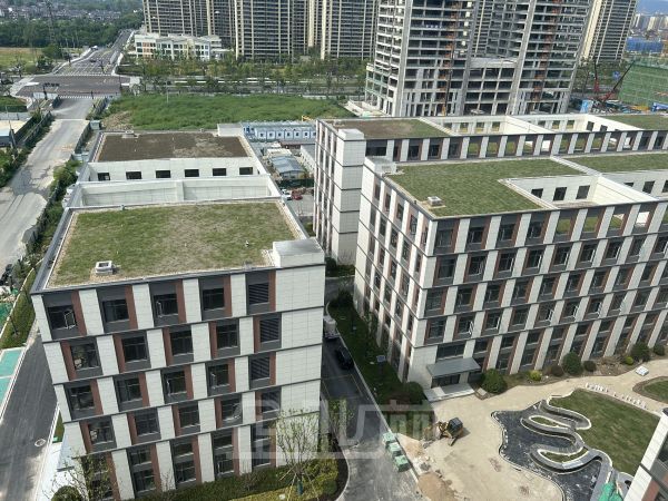 厂房正门图