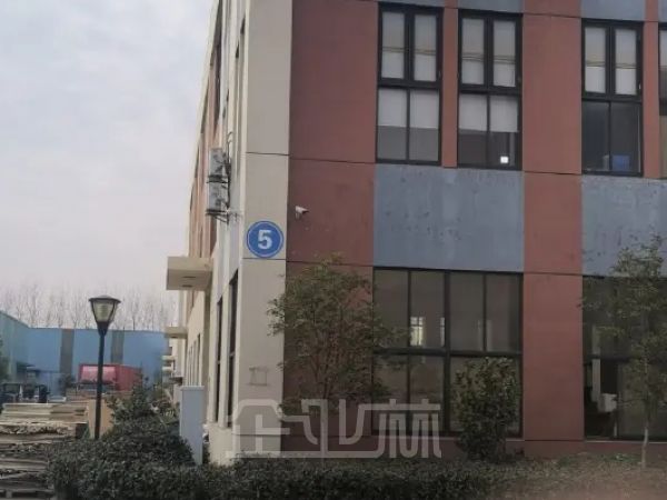 出售张家港2400平双层机械厂房