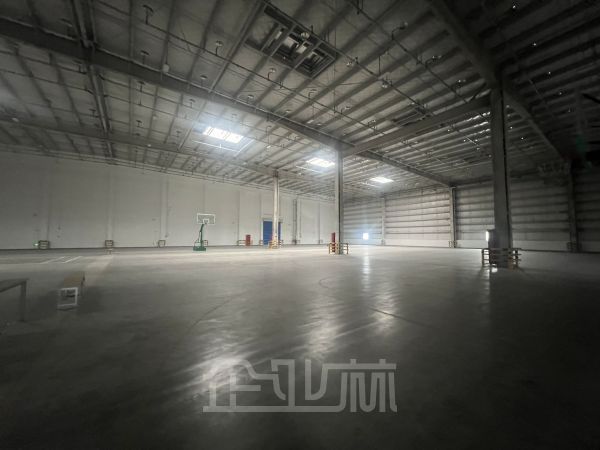 厂房正门图