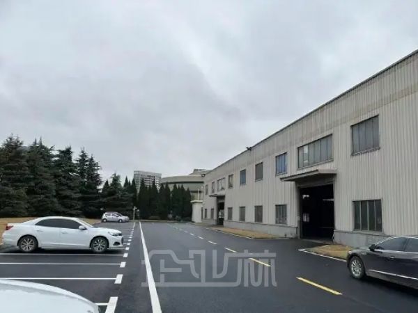 厂房正门图