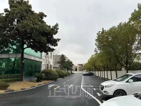厂房正门图