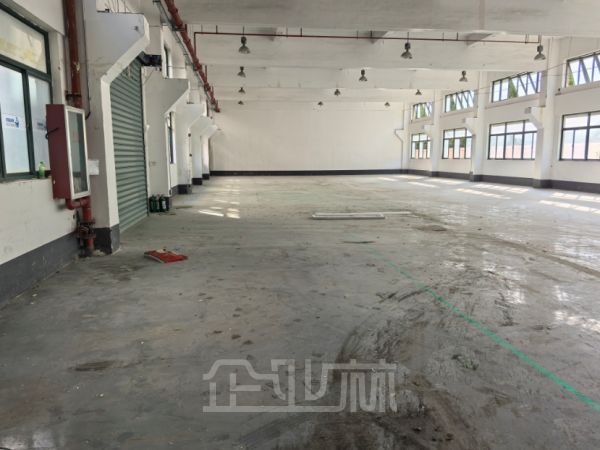 厂房正门图