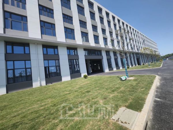 厂房正门图