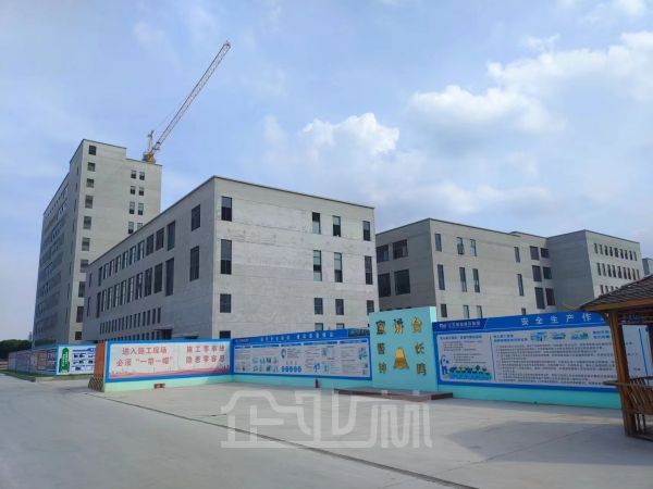 厂房正门图