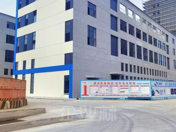 厂房正门图