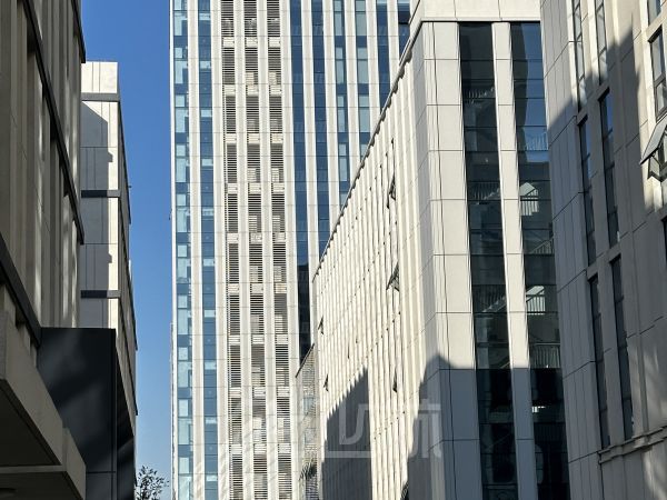 常熟高铁旁现房招租 企业总部、研发办公、轻生产独栋
