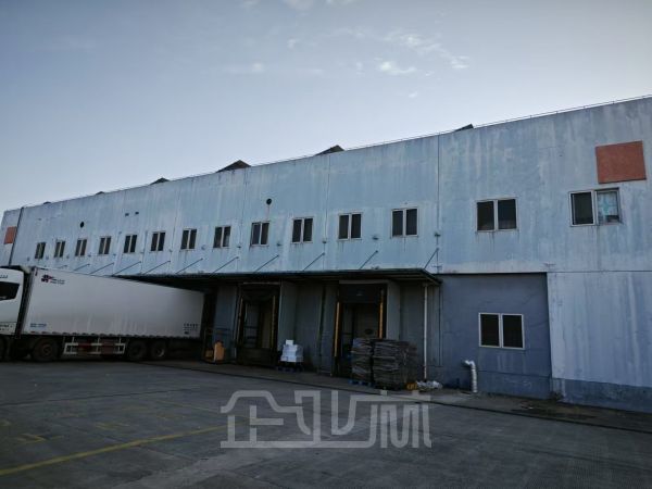 厂房正门图
