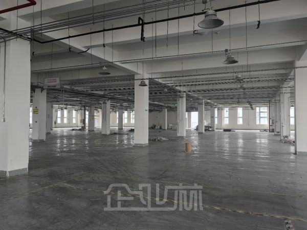 厂房正门图