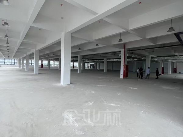 厂房正门图