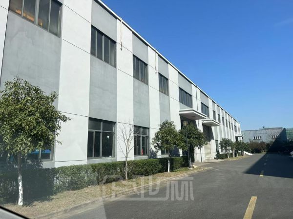 厂房正门图