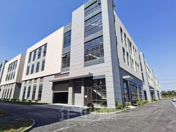 松江新桥104地段三层独栋2500平