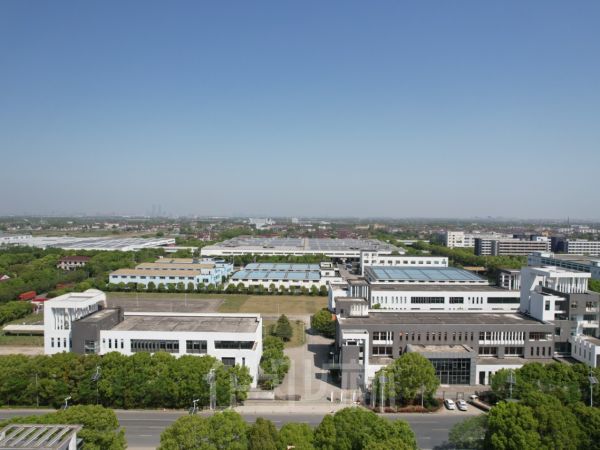 厂房正门图