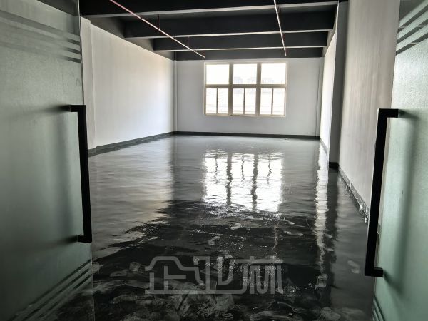 厂房正门图