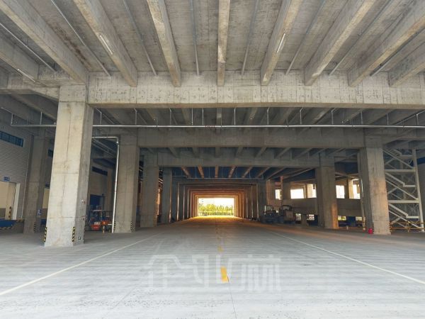 厂房正门图