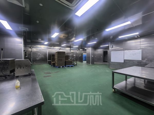 厂房正门图