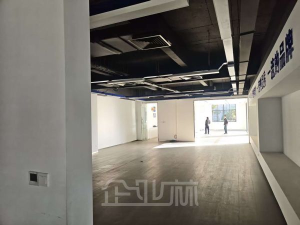 出租松江小昆山4500平独栋单层厂房