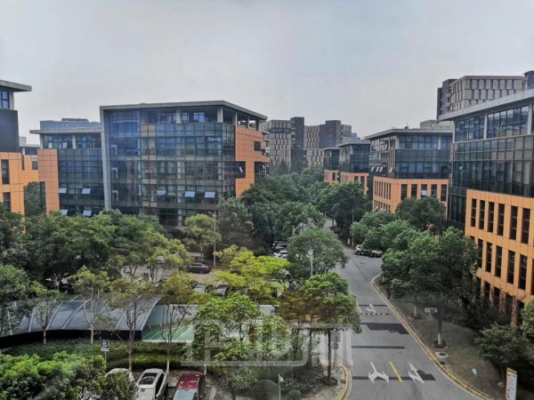 厂房正门图