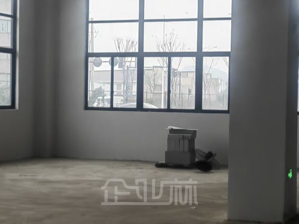 厂房正门图