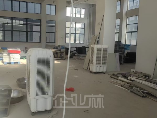 厂房正门图