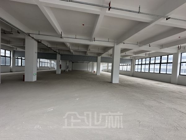 厂房正门图