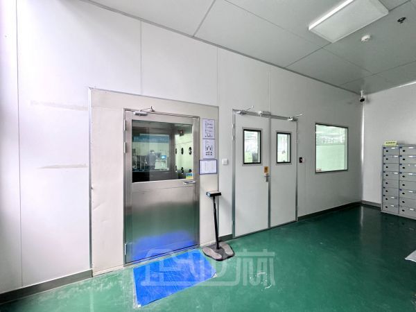 厂房正门图