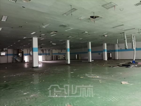厂房正门图